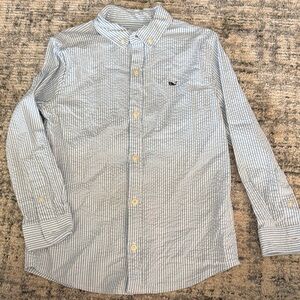 Vineyard Vines Light Blue Striped Button Down Shirt EUC seersucker boys size 7
